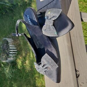 Torrid Embellished Bow Pointed Toe Slingback Flats – Size 10.5 WW